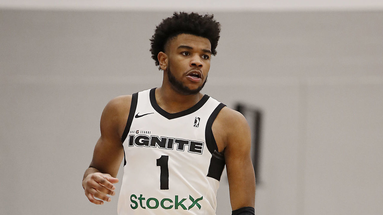 DETROIT, MI FEBRUARY 15: Jaden Hardy #1 of the G League Ignite dribbles the ball during the game against the Motor City Cruise on Tuesday, February 15, 2022 at Wayne State Fieldhouse in Detroit, Michigan. Mandatory Copyright Notice: Copyright 2022 NBAE