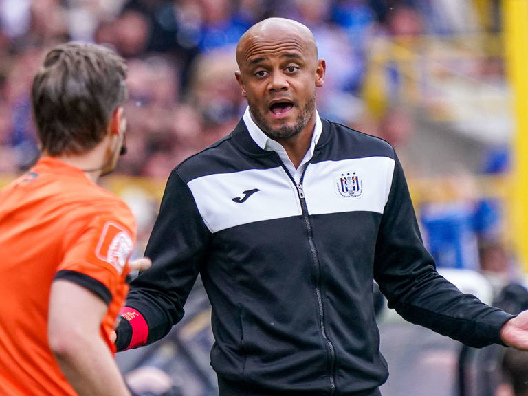 Former Manchester City Star Kompany Appointed As Burnley Boss