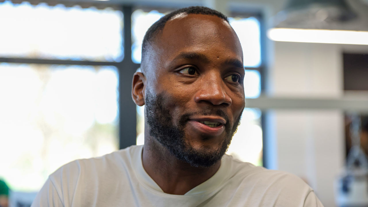 CROYDON, ENGLAND - MARCH 17: UFC welterweight Leon Edwards coaches young athletes during the UFC's launch event at the Legacy OnSide Youth Zone on March 17, 2022 in Croydon, England.