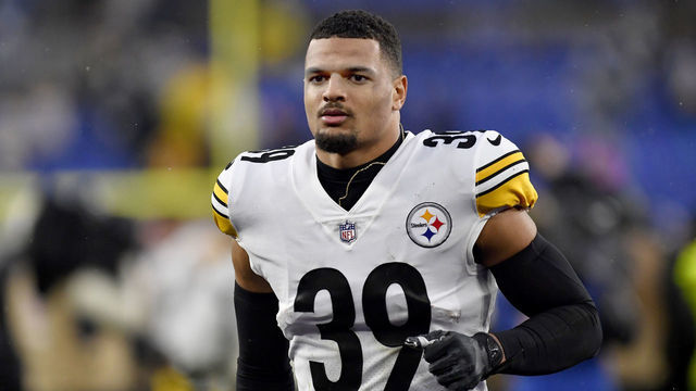 BALTIMORE, MD - JANUARY 09: Pittsburgh safety Minkah Fitzpatrick (39) walks off the field during the Pittsburgh Steelers versus Baltimore Ravens National Football League game at M&T Bank Stadium on January 9, 2022 in Baltimore, MD.
