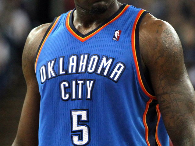 LeBron on Kendrick Perkins: 'He brings a championship DNA'