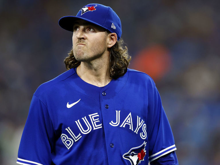 Blue Jays throw one away to Phillies, waste Kevin Gausman gem