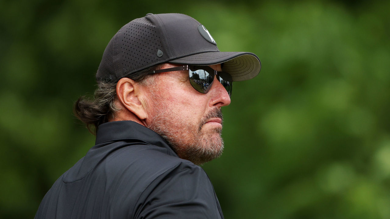 BROOKLINE, MASSACHUSETTS - JUNE 16: Phil Mickelson of the United States looks on from the ninth tee during round one of the 122nd U.S. Open Championship at The Country Club on June 16, 2022 in Brookline, Massachusetts.