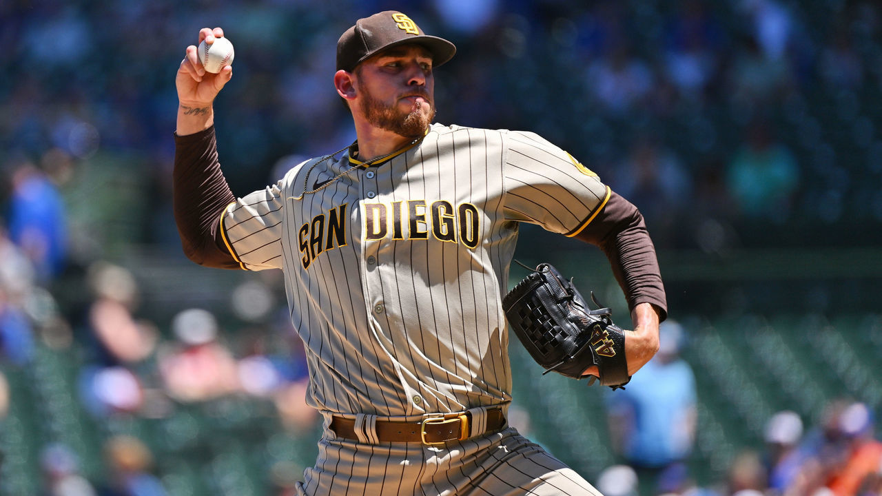CHICAGO, IL - JUNE 16: Joe Musgrove #44 of the San Diego Padres pitches against the Chicago Cubs at Wrigley Field on June 16, 2022 in Chicago, Illinois.