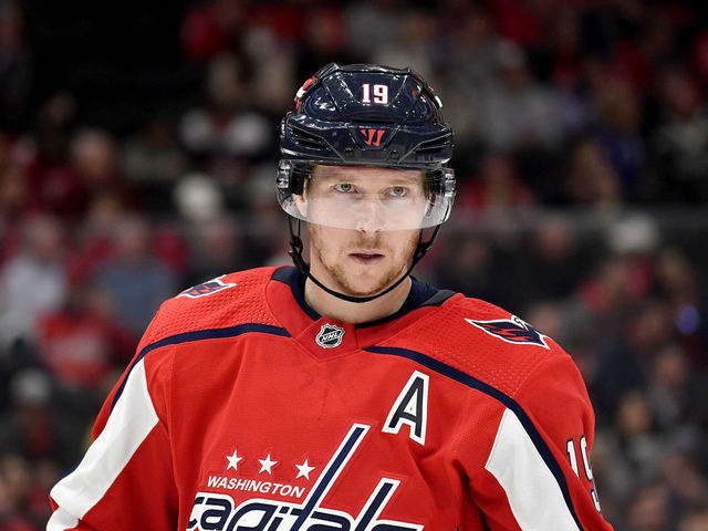 Backstrom undergoes hip surgery, set 