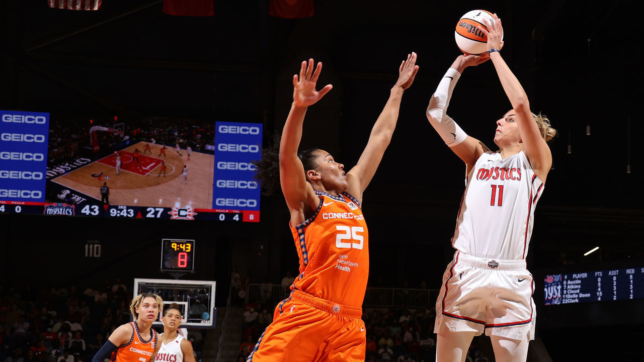 WASHINGTON, DC - JUNE 19: Elena Delle Donne #11 of the Washington Mystics shoots the ball during the game against the Connecticut Sun on June 19, 2022 at Entertainment & Sports Arena in Washington, DC. Mandatory Copyright Notice: Copyright 2022 NBAE