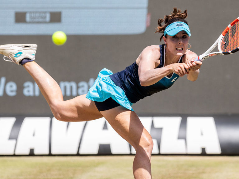 wins rematch, Kerber made to wait at Bad Homburg