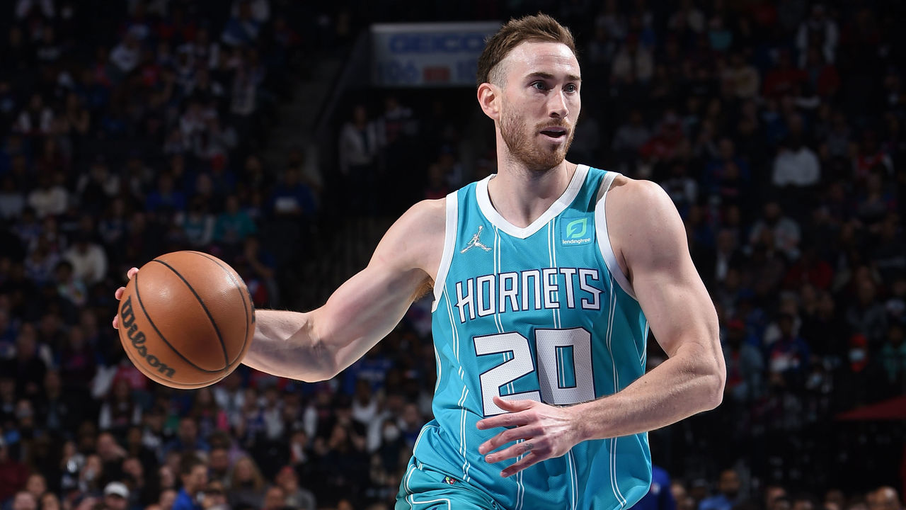 PHILADELPHIA, PA - APRIL 2: Gordon Hayward #20 of the Charlotte Hornets dribbles the ball during the game against the Philadelphia 76ers on April 2, 2022 at the Wells Fargo Center in Philadelphia, Pennsylvania NOTE TO USER: User expressly acknowledges and agrees that, by downloading and/or using this Photograph, user is consenting to the terms and conditions of the Getty Images License Agreement. Mandatory Copyright Notice: Copyright 2022 NBAE