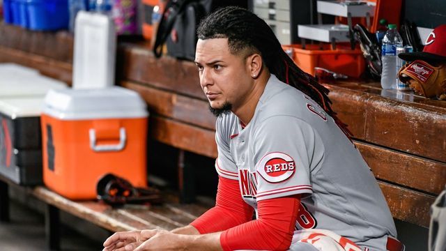 ST. LOUIS, MO - JUNE 10: Cincinnati Reds starting pitcher Luis Castillo (58) looks on waiting for his turn to take the mound in the first inning during a game between the San Francisco Giants and the St. Louis Cardinals on June 10, 2022, at Busch Stadium in St. Louis MO