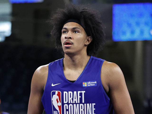CHICAGO, IL - MAY 19: NBA Prospect, Ron Harper Jr. prepares to shoot a free throw during the 2022 NBA Draft Combine on May 19, 2022 at the Wintrust Arena in Chicago, Illinois. Mandatory Copyright Notice: Copyright 2022 NBAE