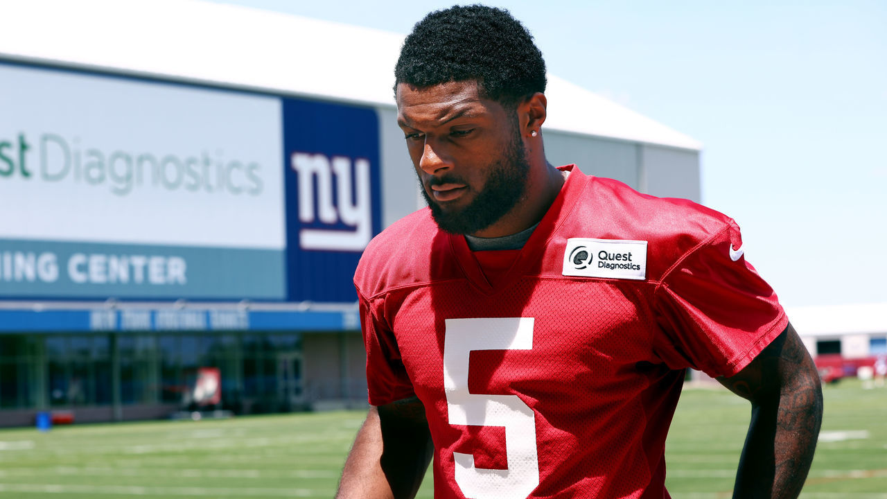 EAST RUTHERFORD, NJ - JUNE 08: Linebacker Kayvon Thibodeaux #5 of the New York Giants walks off the field after the teams mandatory minicamp at Quest Diagnostics Training Center on June 8, 2022 in East Rutherford, New Jersey.