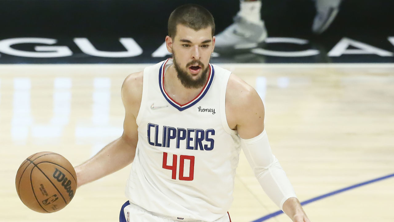 LOS ANGELES, CA - APRIL 3: Ivica Zubac #40 of the LA Clippers dribbles the ball during a game at the Crypto.com Arena on April 3, 2022 in Los Angeles, California. Mandatory Credit: 2022 NBAE