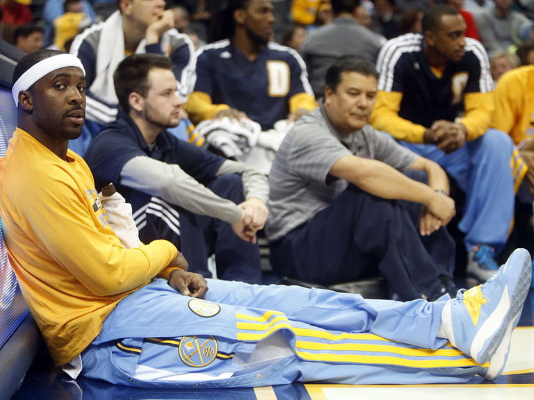 Nuggets' Lawson to wear ankle brace throughout season | theScore.com