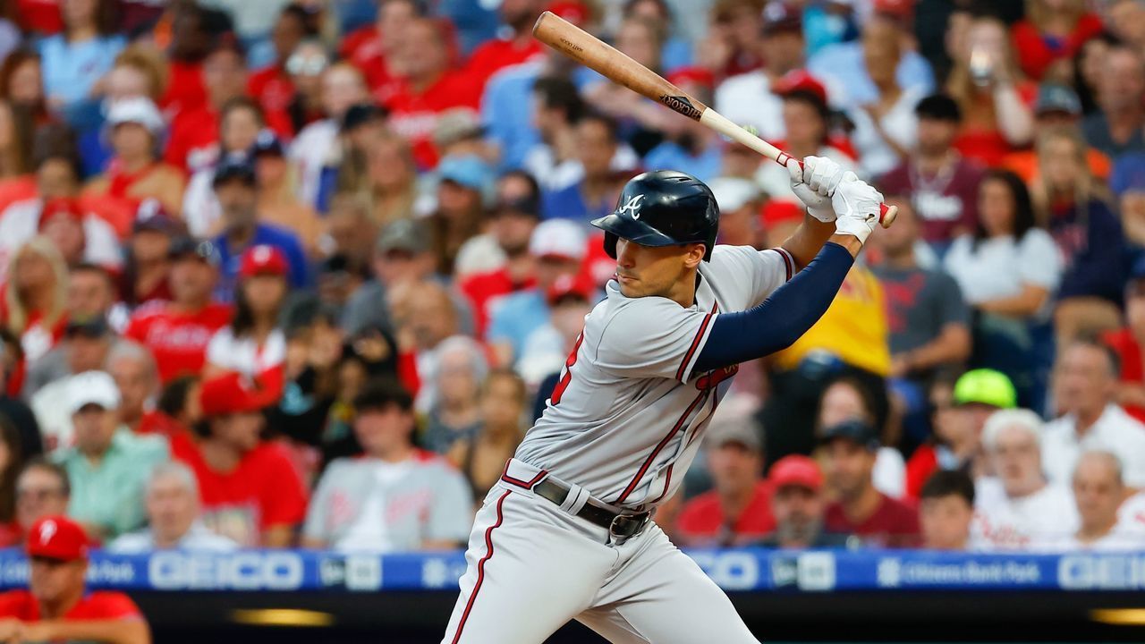 PHILADELPHIA, PA - JUNE 28: Atlanta Braves first baseman Matt Olson (28) at bat during the Major League Baseball game between the Philadelphia Phillies and the Atlanta Braves on June 28, 2022 at Citizens Bank Park in Philadelphia, Pennsylvania.