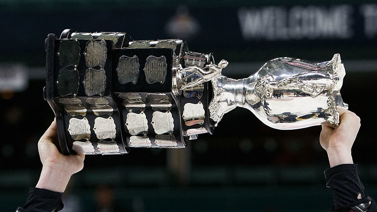 RED DEER, AB - MAY 29: Max Jones #49 of the London Knights (OHL) hoists the Memorial Cup after defeating the Rouyn-Noranda Huskies (QMJHL) during the Memorial Cup Final on May 29, 2016 at the Enmax Centrium in Red Deer, Alberta, Canada.