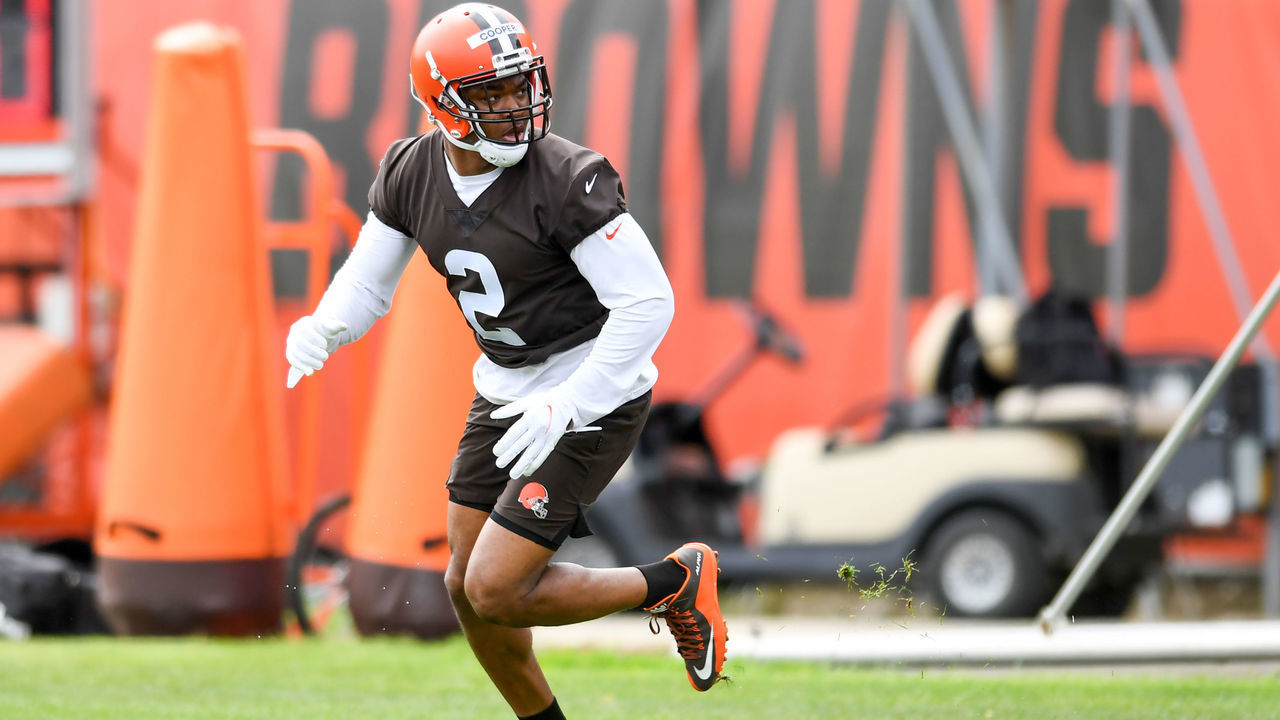 BEREA, OH - MAY 25: Amari Cooper #2 of the Cleveland Browns runs a drill during the Cleveland Browns OTAs at CrossCountry Mortgage Campus on May 25, 2022 in Berea, Ohio.
