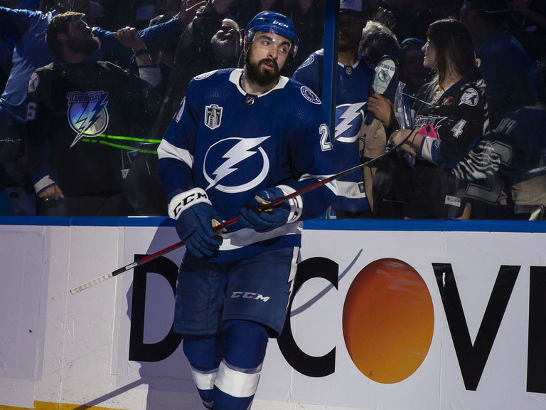 Bolts' Nick Paul continues 'Points By Paul' campaign