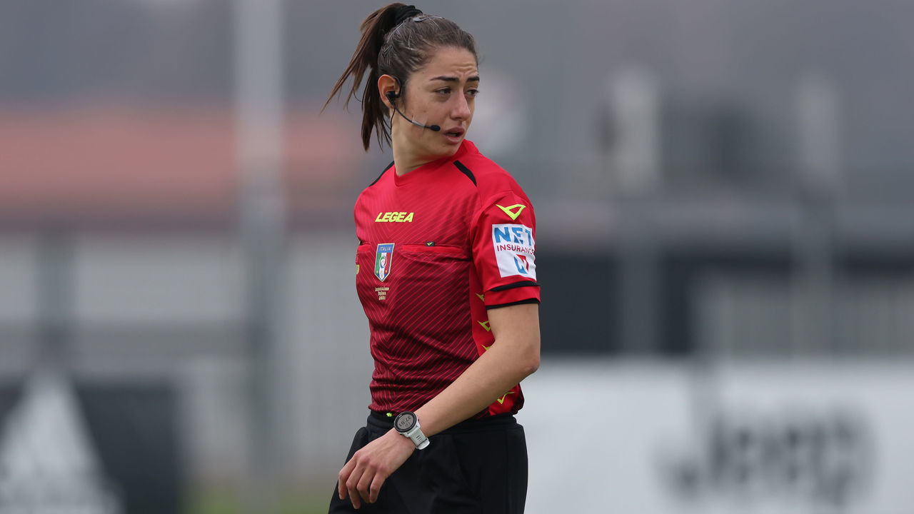 VINOVO, ITALY - MARCH 27: The referee Maria Sole Ferrieri Caputi looks on during the Women's Serie A match between Juventus FC and FC Internazionale at Juventus Center Vinovo on March 27, 2022 in Vinovo, Italy.