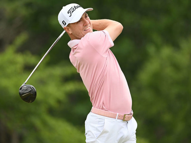 BROOKLINE, MASSACHUSETTS - JUNE 19: Justin Thomas of the United States plays his shot from the eighth tee during the final round of the 122nd U.S. Open Championship at The Country Club on June 19, 2022 in Brookline, Massachusetts.