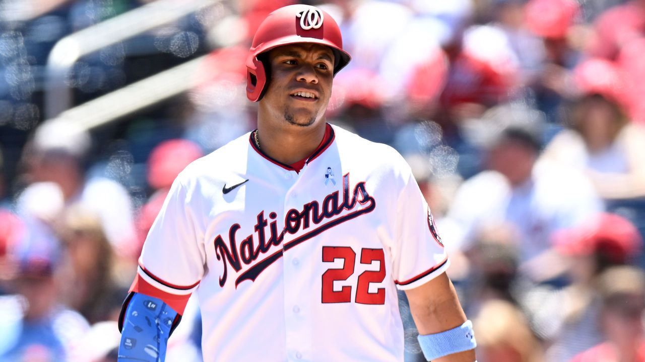 WASHINGTON, DC - JUNE 19: Juan Soto #22 of the Washington Nationals bats against the Philadelphia Phillies at Nationals Park on June 19, 2022 in Washington, DC.