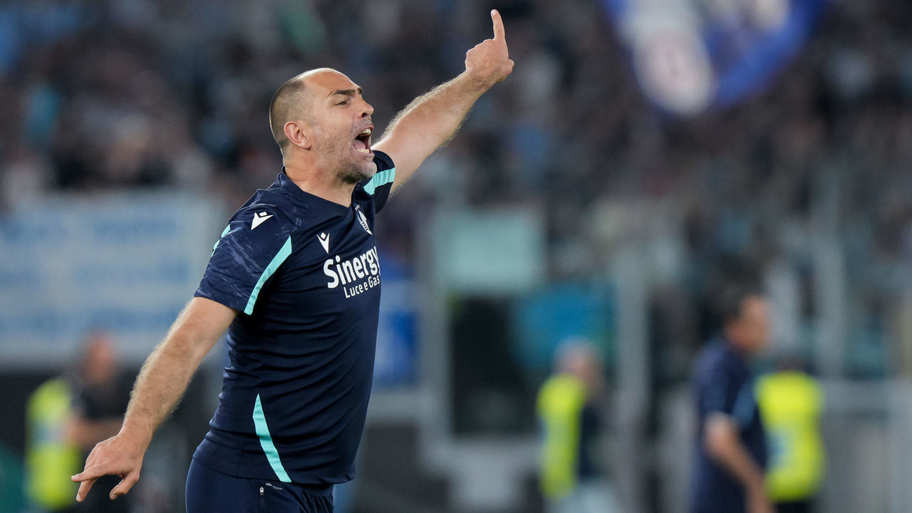 Igor Tudor manager of Hellas Verona gestures during the Serie A match between SS Lazio and Hellas Verona on May 21, 2022 in Rome, Italy.