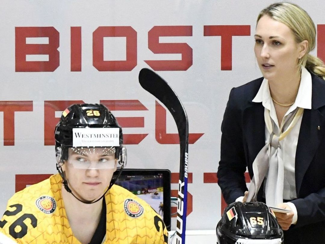 Jessica Campbell becomes AHL's 1st female assistant coach