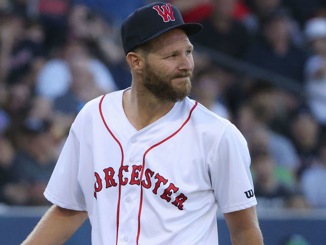 Chris Sale has clubhouse meltdown after poor rehab outing