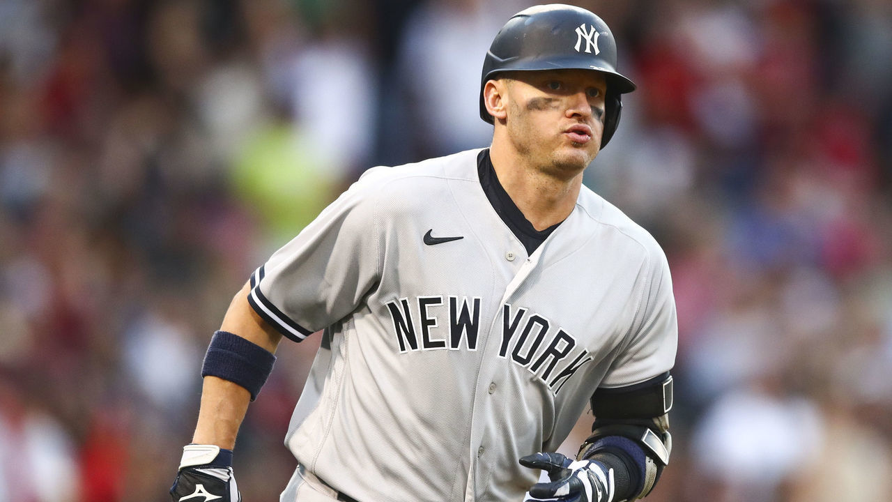BOSTON, MA - JULY 07: Josh Donaldson #28 of the New York Yankees rounds the bases after hitting a grand slam in the third inning of a game against the Boston Red Sox at Fenway Park on July 7, 2022 in Boston, Massachusetts.
