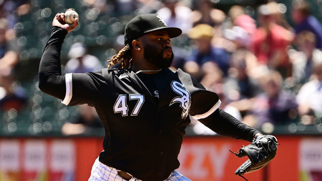 CHICAGO, ILLINOIS - JULY 09: Starting pitcher Johnny Cueto #47 of the Chicago White Sox delivers the baseball in the first inning against the Detroit Tigers at Guaranteed Rate Field on July 09, 2022 in Chicago, Illinois.