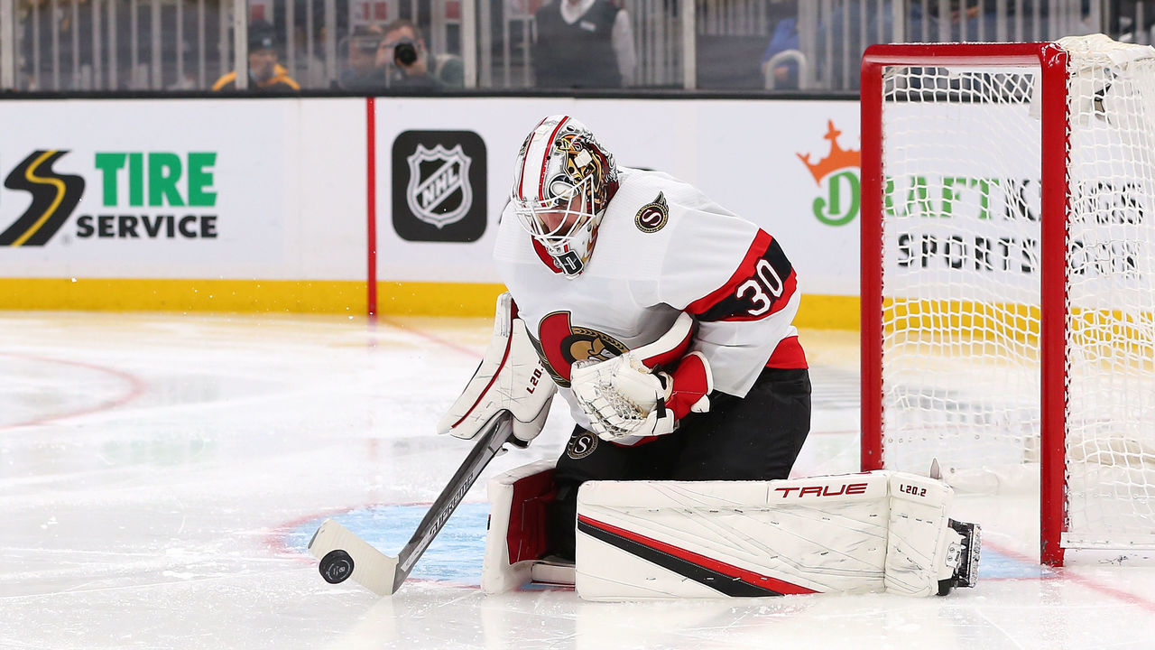 BOSTON, MA - NOVEMBER 09: Ottawa Senators goalie Matt Murray (30) makes a save during a NHL game between Ottawa Senators and Boston Bruins on November 9, 2021, at TD Garden in Boston, MA.