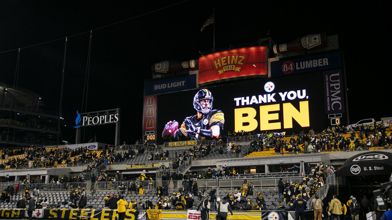 PITTSBURGH, PA - JANUARY 03: A graphic of Pittsburgh Steelers quarterback Ben Roethlisberger (7) that reads Thank you, Ben is displayed after the game against the Cleveland Browns and the Pittsburgh Steelers on January 03, 2022 at Heinz Field in Pittsburgh, PA.