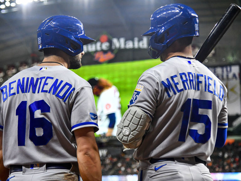 10 unvaccinated Kansas City Royals can't play in series vs