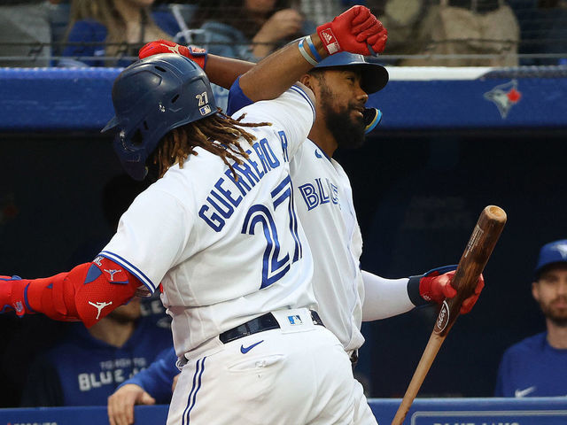 Blue Jays star Alejandro Kirk 'emotional' after getting named All-Star with  Vlad Guerrero Jr.