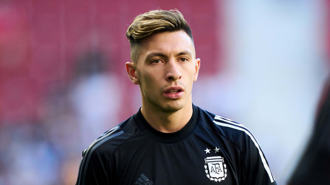 PAMPLONA, SPAIN - JUNE 05: Lisandro Martinez of Argentina looks on during the international friendly match between Argentina and Estonia at Estadio El Sadar on June 05, 2022 in Pamplona, Spain.