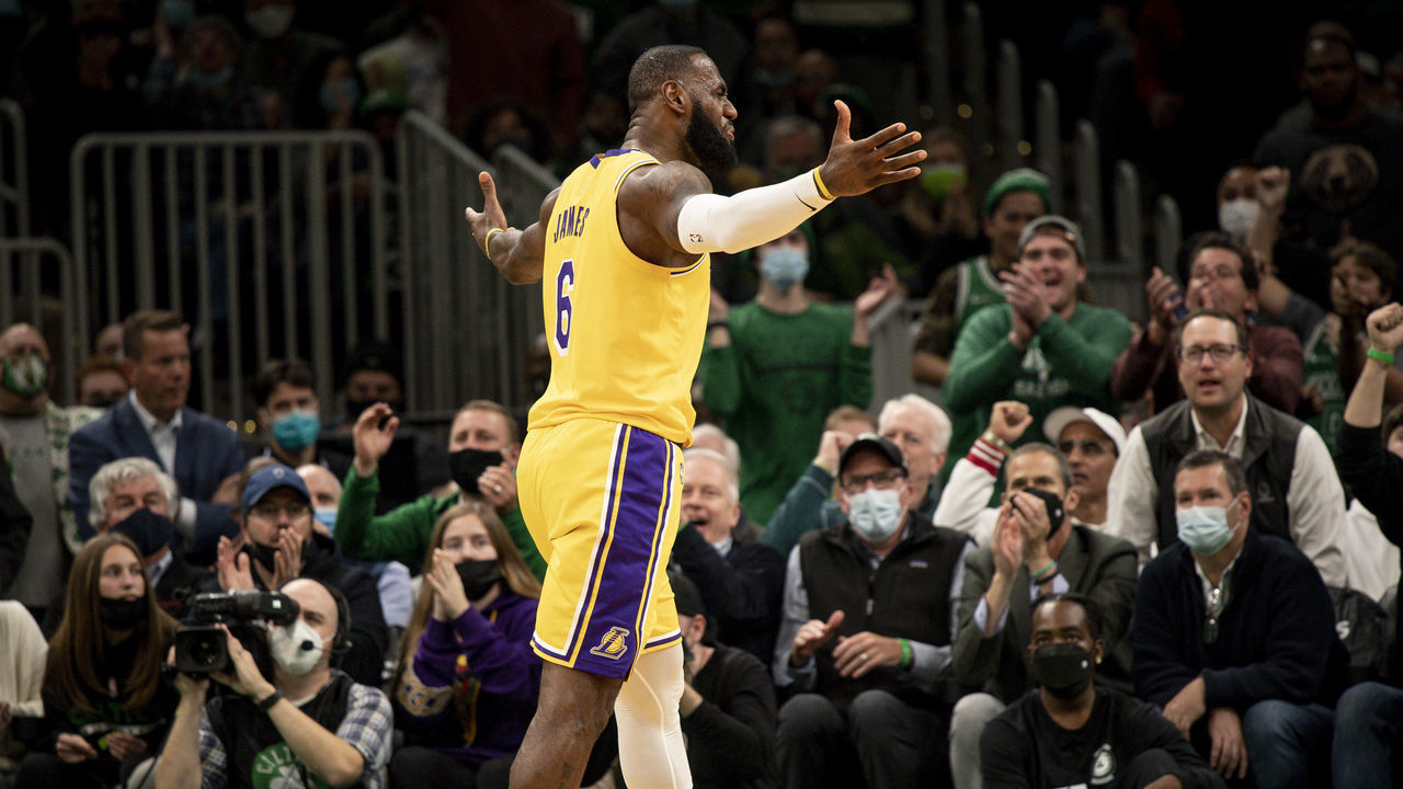 BOSTON, MASSACHUSETTS - NOVEMBER 19: LeBron James #6 of the Los Angeles Lakers reacts against the Boston Celtics at TD Garden on November 19, 2021 in Boston, Massachusetts.