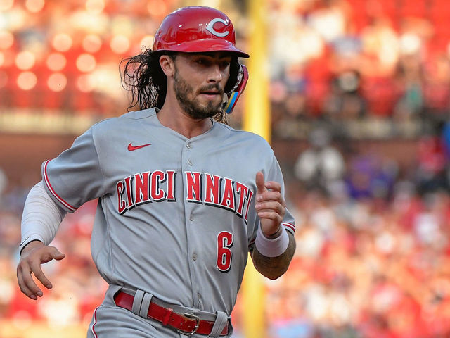 ST. LOUIS, MO - JULY 15: Cincinnati Reds second baseman Jonathan India (6) during a game between the Cincinnati Reds and the St. Louis Cardinals on July 15, 2022, at Busch Stadium in St. Louis MO