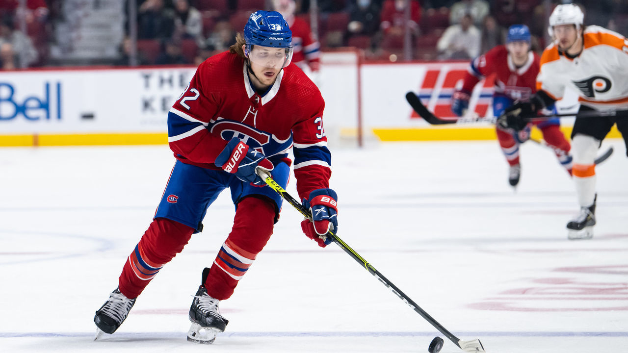 MONTREAL, QC - APRIL 21: Rem Pitlick (32) of the Montreal Canadiens skates with the puck during the first period of the NHL game between the Philadelphia Flyers and the Montreal Canadiens on April 21, 2022, at the Bell Centre in Montreal, QC