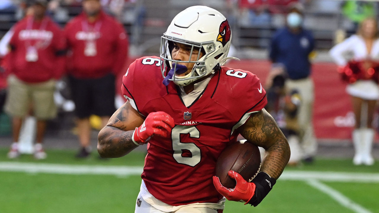GLENDALE, ARIZONA - JANUARY 09: James Connor #6 of the Arizona Cardinals runs with the ball against the Seattle Seahawks at State Farm Stadium on January 09, 2022 in Glendale, Arizona.