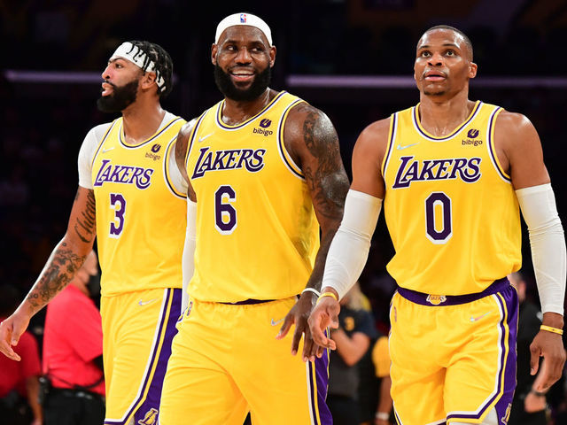 LOS ANGELES, CA - OCTOBER 12: Anthony Davis #3, LeBron James #6 and Russell Westbrook #0 of the Los Angeles Lakers look on during a preseason game against the Golden State Warriors on October 12, 2021 at STAPLES Center in Los Angeles, California. NOTE TO USER: User expressly acknowledges and agrees that, by downloading and/or using this Photograph, user is consenting to the terms and conditions of the Getty Images License Agreement. Mandatory Copyright Notice: Copyright 2021 NBAE