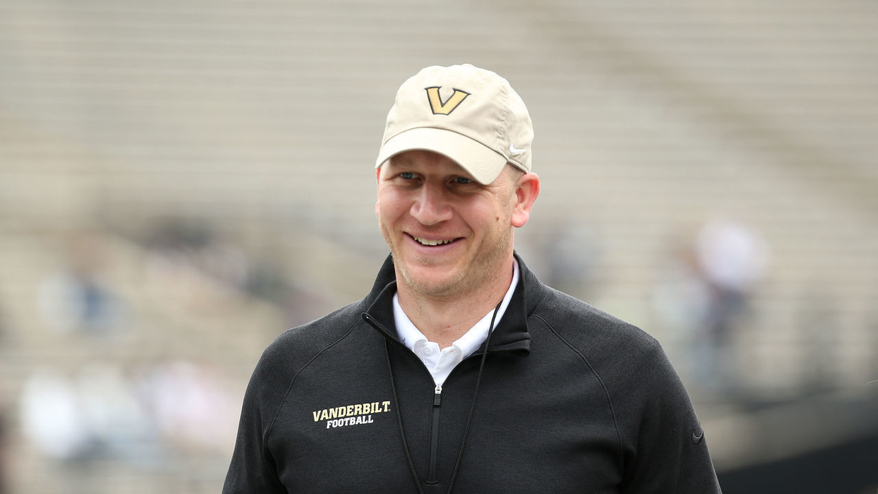 NASHVILLE, TN - APRIL 16: Vanderbilt Commodores head coach Clark Lea during the Vanderbilt Commodores Black and Gold Spring Game, April 16, 2022, at Vanderbilt Stadium in Nashville, Tennessee.