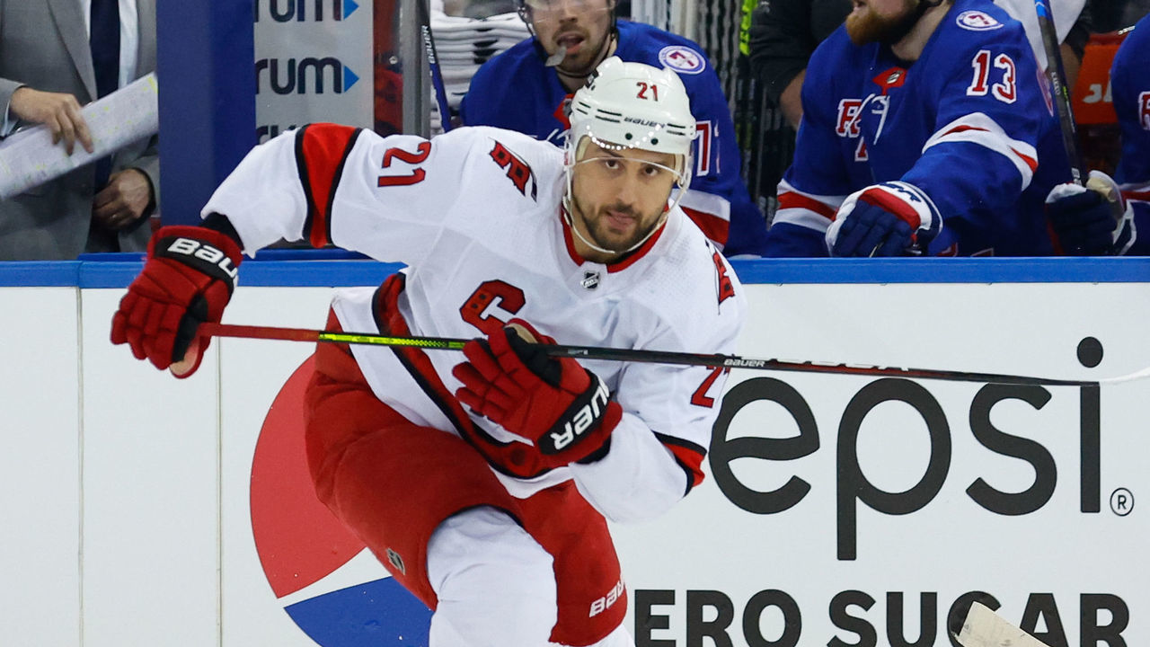 NEW YORK, NY - MAY 28: Carolina Hurricanes right wing Nino Niederreiter (21) skates against the New York Rangers during Game 6 of round 2 of the Stanley Cup playoffs on May 28, 2022 at Madison Square Garden in New York, New York.