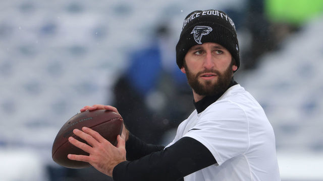 ORCHARD PARK, NY - JANUARY 02: Josh Rosen #16 of the Atlanta Falcons throws a pass before a game against the Buffalo Bills at Highmark Stadium on January 2, 2022 in Orchard Park, New York.