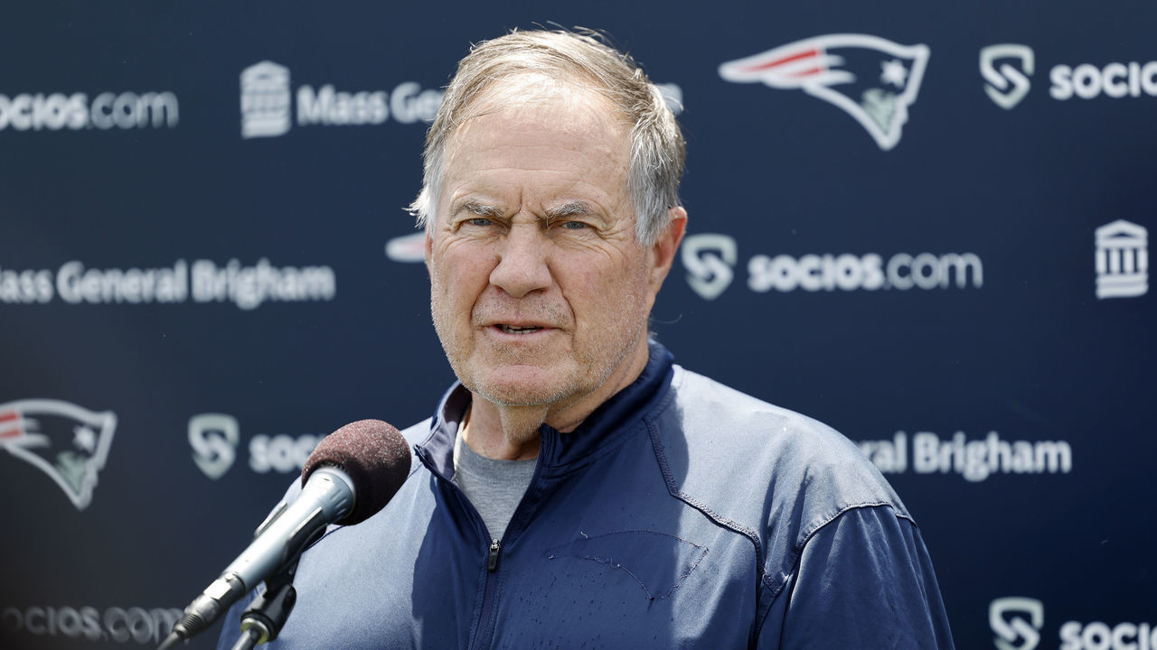 FOXBOROUGH, MA - JUNE 07: New England Patriots head coach Bill Belichick gives a press conference during Day 1 of New England Patriots minicamp on June 7, 2022 at the Patriots Training Facility at Gillette Stadium in Foxborough, Massachusetts.