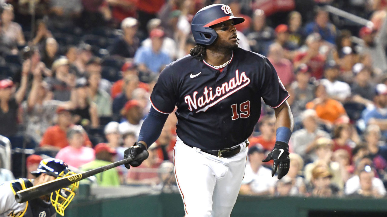WASHINGTON, DC - JUNE 10: Josh Bell #19 of the Washington Nationals takes a swing during a baseball game against the Washington Nationals at Nationals Park on June 10, 2022 in Washington, DC.