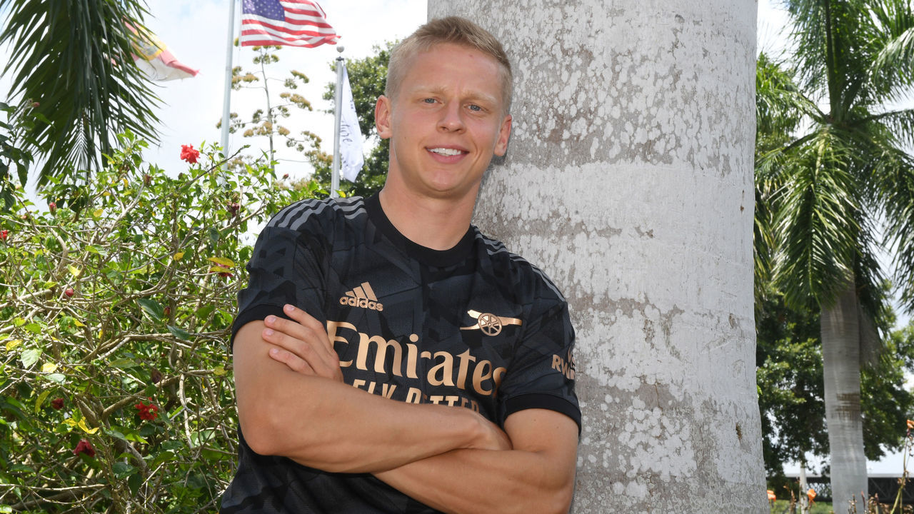 ORLANDO, FLORIDA - JULY 22: Arsenal new signing Oleksandr Zinchenko at Orlando airporton July 22, 2022 in Orlando, Florida.