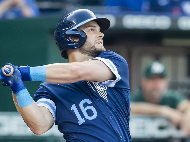 BREAKING: The Yankees are acquiring outfielder Andrew Benintendi from the  Royals in exchange for pitching prospects TJ Sikkema, Beck Way…