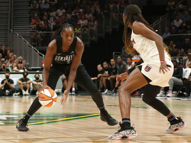 File:Seattle Storm vs Atlanta Dream at Climate Pledge Arena (July