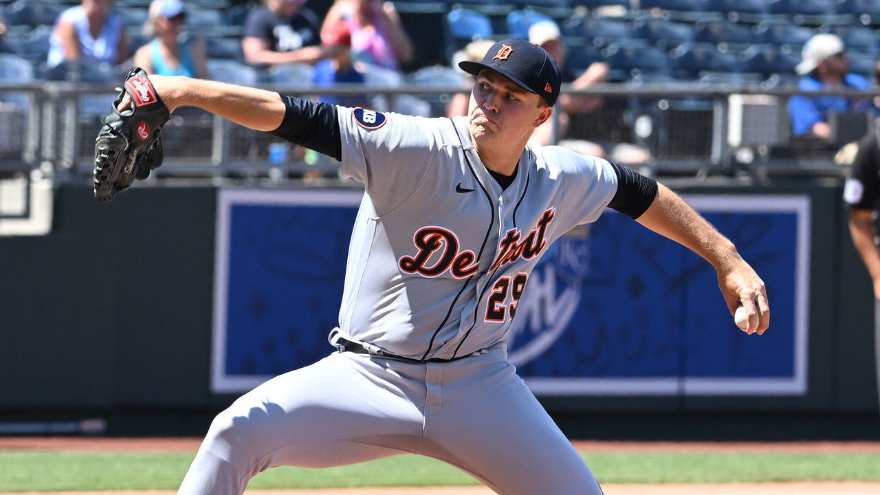 KANSAS CITY, MO - JULY 13: Detroit Tigers starting pitcher Tarik Skubal (29) pitches during a MLB game between the Detroit Tigers and the Kansas City Royals on July 13, 2022, at Kauffman Stadium, Kansas City, MO. Photo by Keith Gillett/Icon Sportswire via Getty Images),