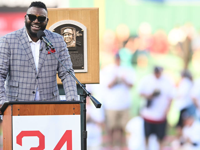 David Ortiz's Hall of Fame plaque calls him 'powerhouse left-handed slugger  who was at his best in the clutch' for Red Sox 