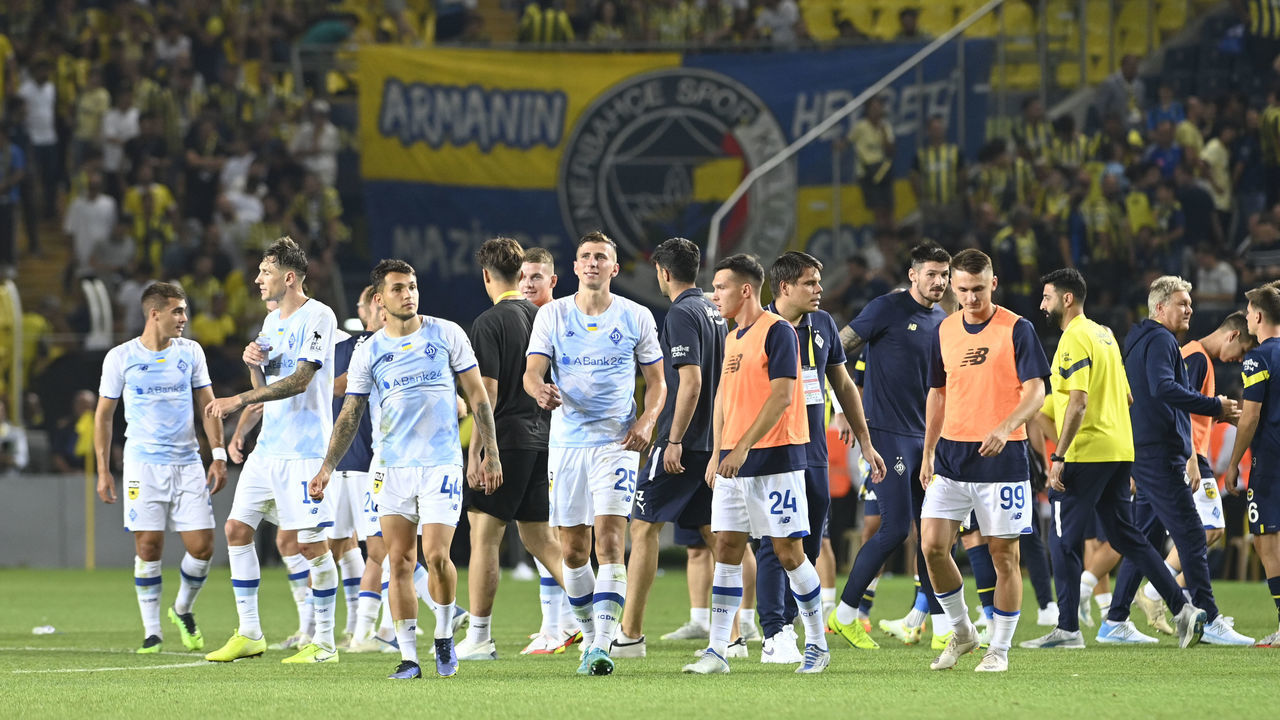 ISTANBUL, TURKEY - JULY 27: Dynamo Kyiv players victory celebrating with their fans after the UEFA Champions League Second Qualifying Round Second Leg match between Fenerbahce SK and Dynamo Kyiv at Ulker Sukru Saracoglu Stadium on July 27, 2022 in Istanbul, Turkey.